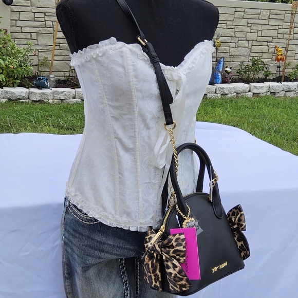 Betsey Johnson Black and Leopard Satchel - Picture 7 of 9